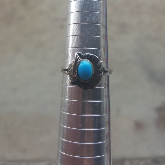 Ring - Picture 1 of 3